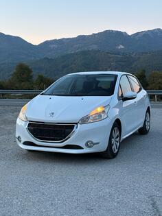 Peugeot - 208 - 2014