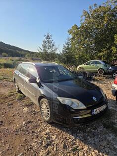 U djelovima Renault - Laguna 2.0