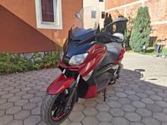 Yamaha - x max 250