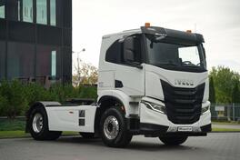 Iveco - S-WAY 420 / tegljač / kamion / IMP-4993