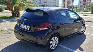 Peugeot - 208 - 1.6 HDI BLUE