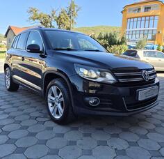 Volkswagen - Tiguan - 2.0 tdi