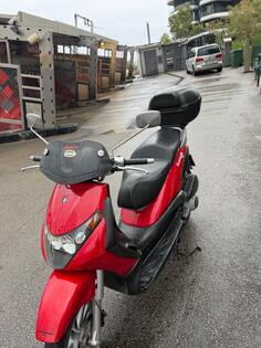 Piaggio - Beverly