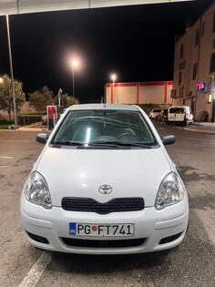 Toyota - Yaris - 1.0