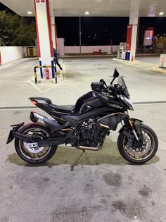CFMoto - CF800NK