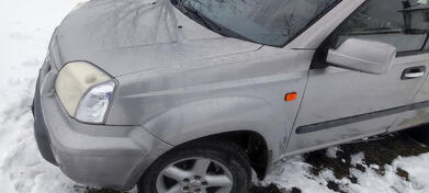 Nissan - X-Trail - 2.2