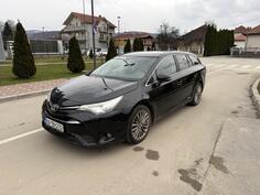 Toyota - Avensis - 2.0 D-4D