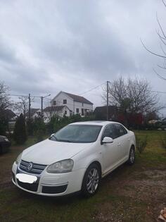 Volkswagen - Jetta - 1.9TDI