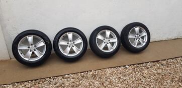 Fabričke felne i 2055516 gume