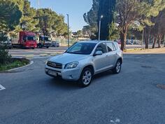 Toyota - RAV 4 - 2.2