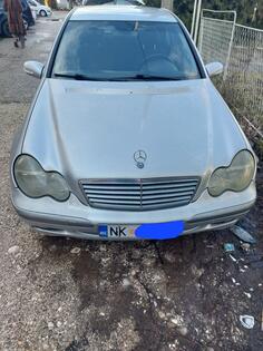 Mercedes Benz - C 200