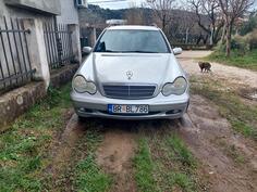 Mercedes Benz - C 220