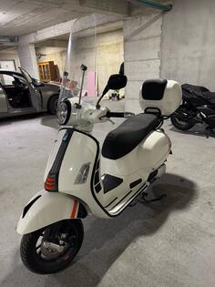Piaggio - vespa