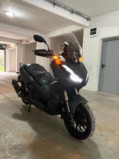 Honda - ADV 350