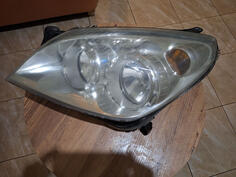 Lijevi far za Opel - Astra - 2007