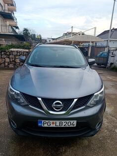 Nissan - Qashqai - 1.2 benzin