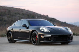 Porsche - Panamera - 4s