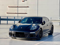 Porsche - Panamera - 4s