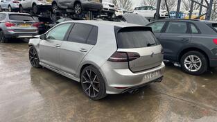 U djelovima Volkswagen - Golf 7