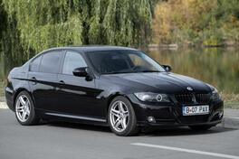 U djelovima BMW - 320 2.0