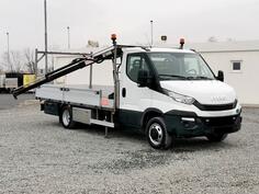Iveco - kamion s ravnom platformom + kran / MO3043