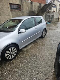 Volkswagen - Golf 5 - 1.9