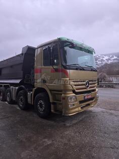 Mercedes Benz - 4848