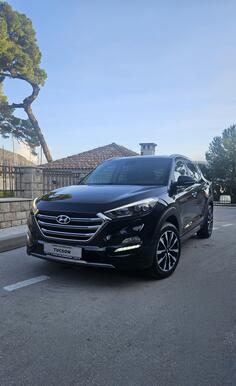Hyundai - Tucson - 2.0 CRDI 4x4