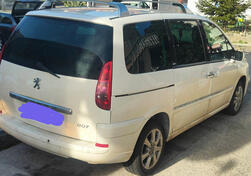 Peugeot - 807 - 2.0 HDI