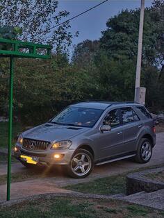 Mercedes Benz - ML 320 - ML 320 165KW