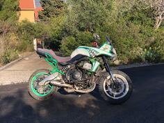 Kawasaki - Versys Stunt