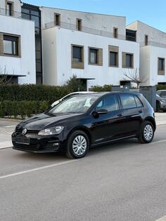 Volkswagen - Golf 7 - 1.6 tdi bluemotion