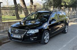 Volkswagen - Passat