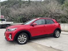 Kia - Stonic - 1.4 MPI A/T LX URBAN