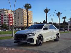 Audi - Q8 - S-LINE