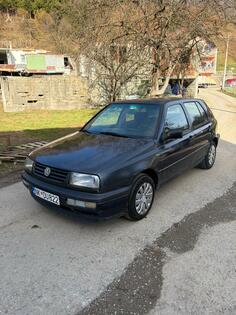 Volkswagen - Golf 3 - 1.4