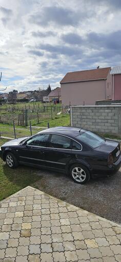 Volkswagen - Passat - 1.9 TDI 96KW