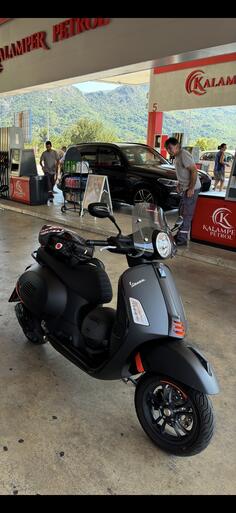 Vespa - Vespa 310 GTS