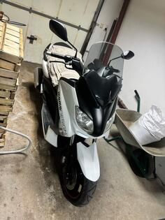 Yamaha - X Max