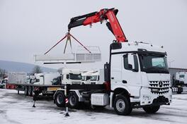 Mercedes Benz - AROCS / 2651 / 6 X 4 / FASSI F 455 / 14,6 M / PILOT tegljač / DOM-1968