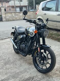 Royal Enfield - Hunter 350