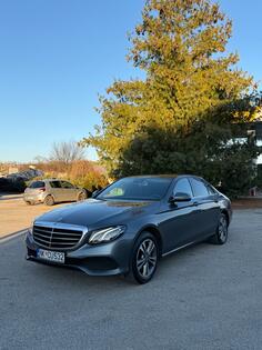 Mercedes Benz - E 220 - CDI 4MATIC