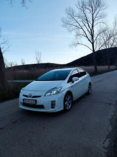 Toyota - Prius