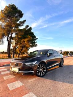 Volvo - S90 - D4