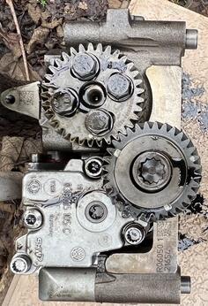 Pumpe za Volkswagen - Passat    - 2007