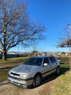 Volkswagen - Golf 3 - 1.6 74kw