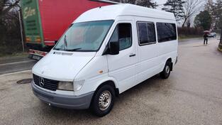 Mercedes Benz - Sprinter