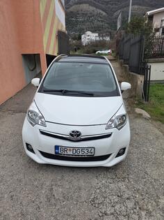 Toyota - Verso-S - 1.3