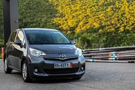 Toyota - Verso-S - 1,33