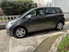 Toyota - Verso-S - 1,33